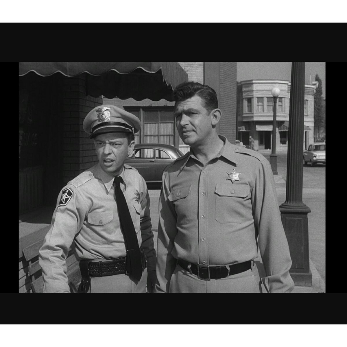 mayberryquotes's tweet photo. Say Barn, you reckon he's going to park in front of that fire hydrant? Looks like it Ange. https://t.co/YdxQuUSju8
