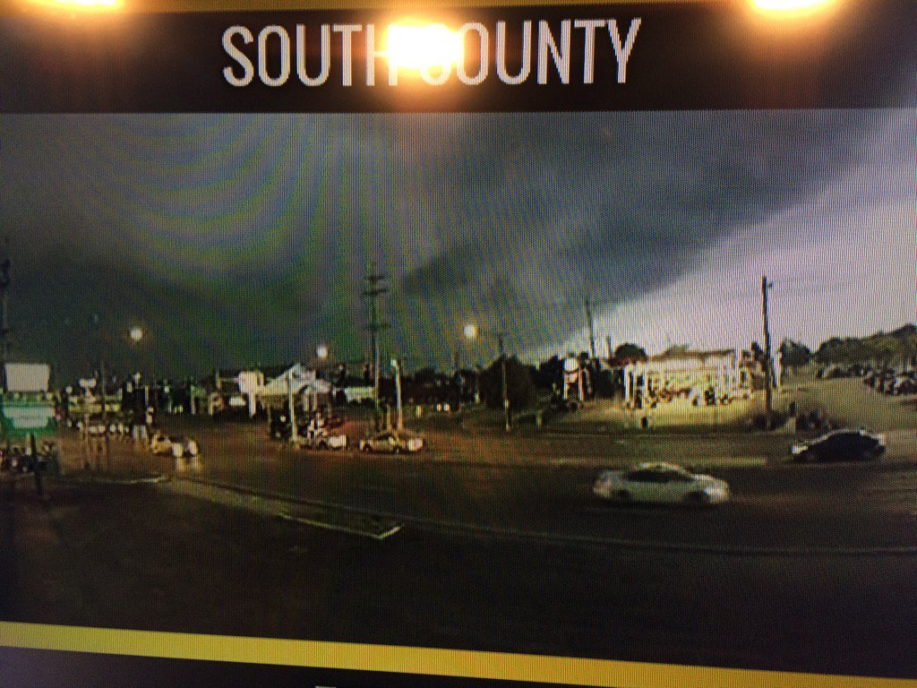 andybankertv's tweet photo. #StLStorms wow! Turn on #News11at7 now @KPLR11 @KPLR11Fuller https://t.co/E4Ewv5Jee8