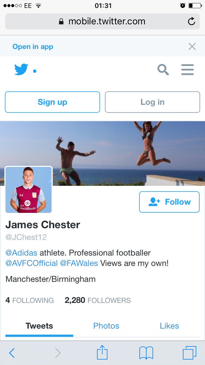 Rea_Simone's tweet photo. Can people please pass the msg on that the account @JChest12 is fake and report!🚨 James only has IG. Thanks 😘 https://t.co/n54lpS093p