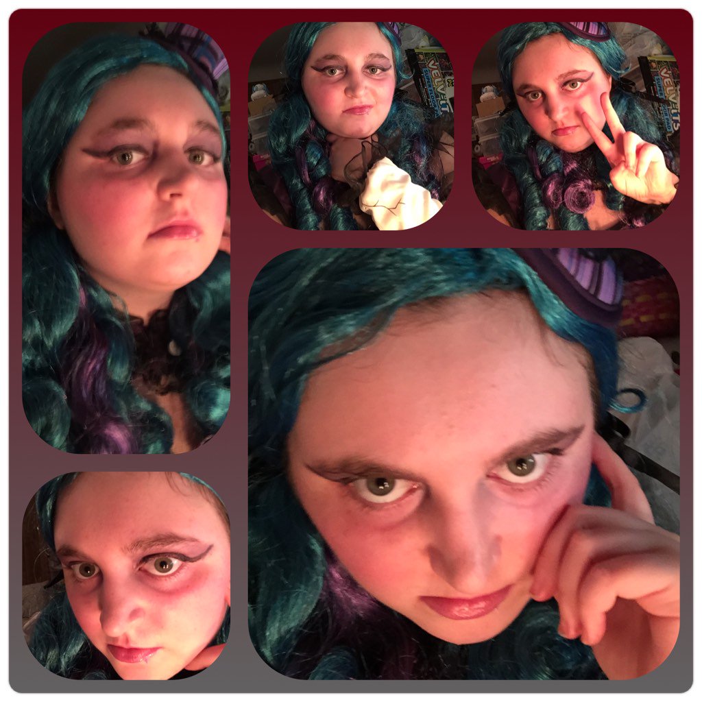 Renee_K_94's tweet photo. #cosplay #gothic #wig #steampunk https://t.co/pFBg66C7Bn