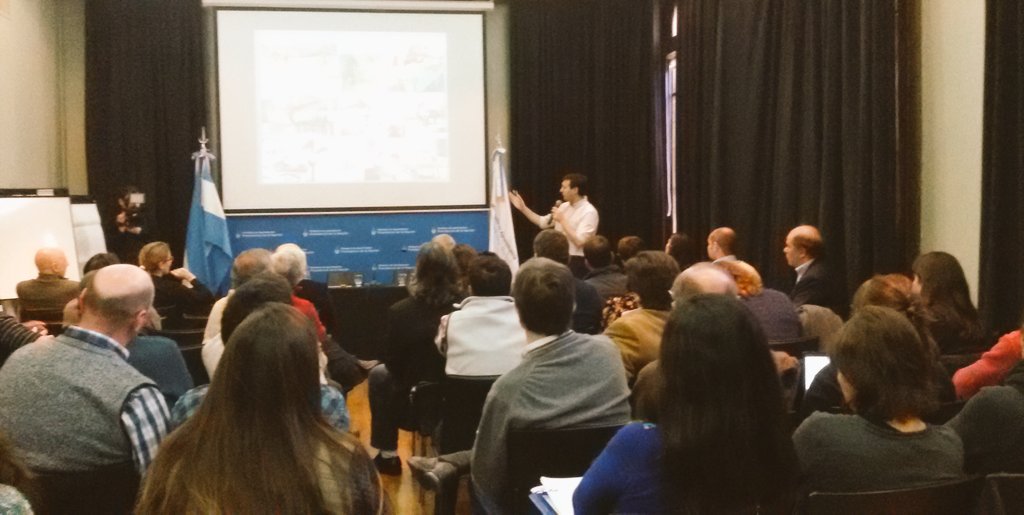 jplpatagonia's tweet photo. Ruralidad es diversidad. #Metodologías de #DesarrolloEmpredor en @AgroindustriaAR @PRODUCCION_ARG #ArgentinaEmprende https://t.co/WffxxHgckM