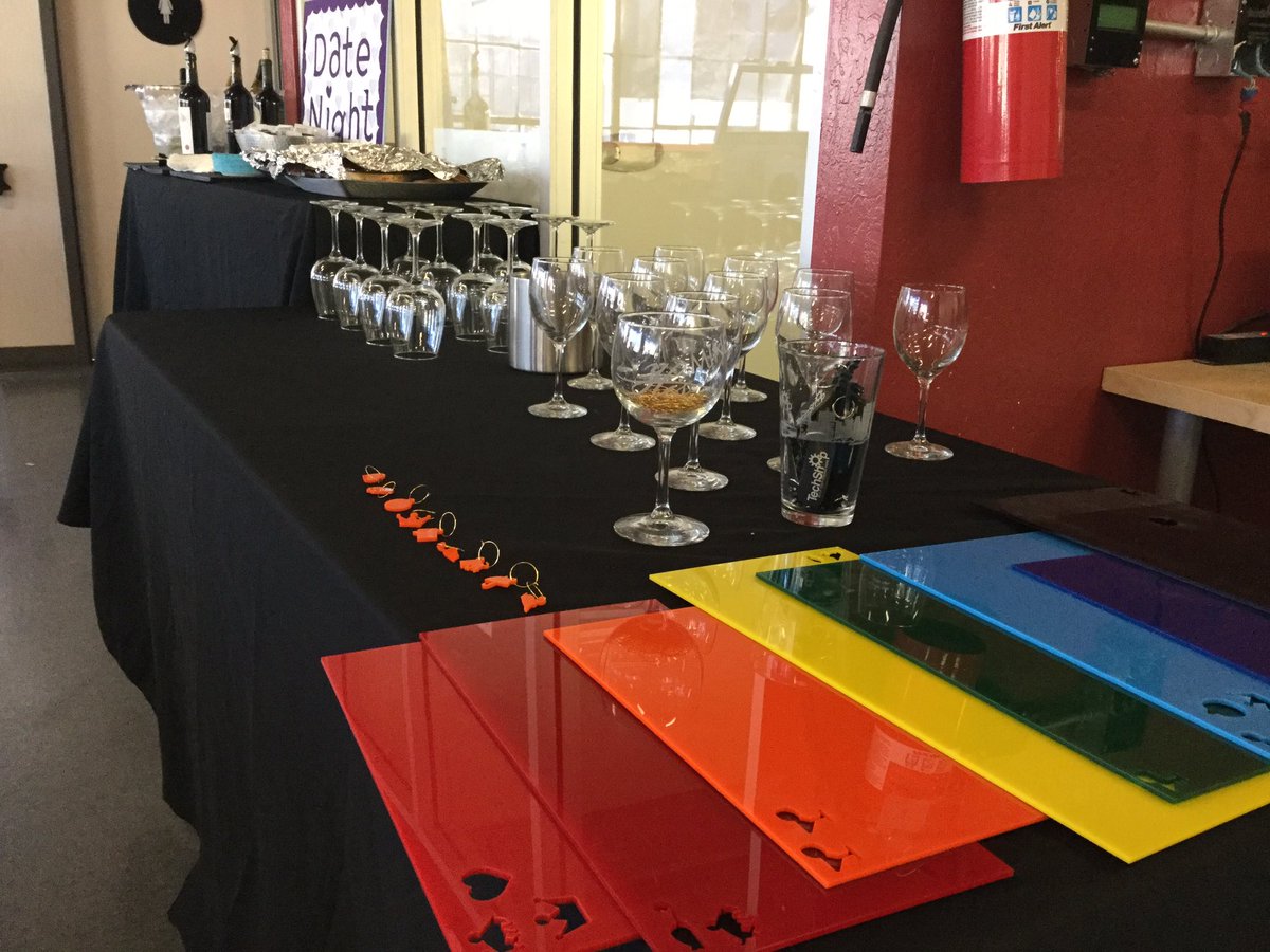 StaffofSage's tweet photo. @TechShopSF for Date Night laser engraving wine glasses & wine tasting! #maker #diy #techshopsf https://t.co/llZVcQVio3