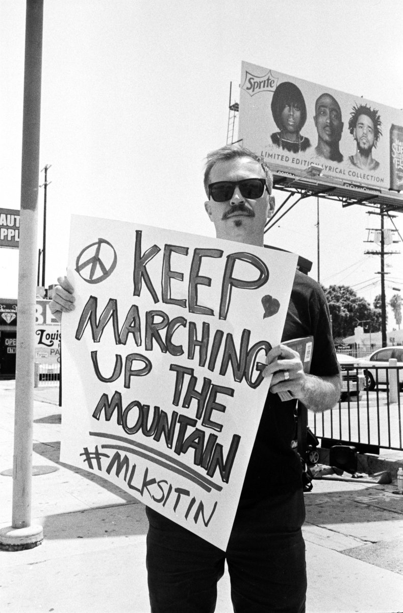 MLKSitIn_LA's tweet photo. #LaterIsBetterThanNever #MLKSitIn #MLKSitInLA #FlashbackFriday 📸: @iamjohnroney https://t.co/ZWfj1RM8Q4