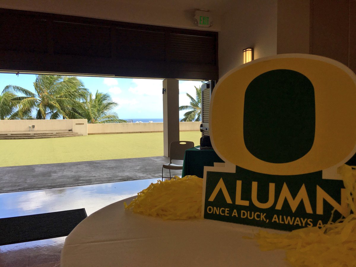 Ready to welcome new <a href="/Univ_Of_Oregon/">New: @uoregon</a> Hawaii #Ducks with <a href="/UOAlumni/">UO Alumni</a> tonight and tomorrow! #GoDucks #CallMeADuck