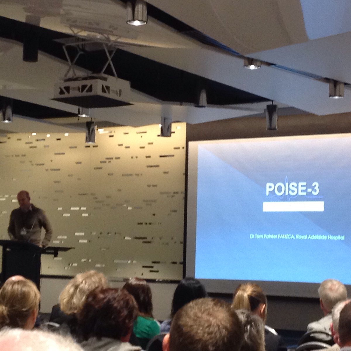 ctn_anzca's tweet photo. Discussing the feasibility of POISE3 : TXA Vs Placebo, Rosuvastatin Vs Placebo #CTN16 https://t.co/zF5YOVFKxB