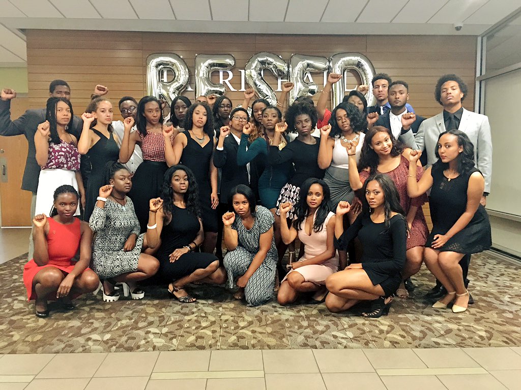 JoyOfodu's tweet photo. The face of @USC Residential Education ✊🏾 #USCRESED #black https://t.co/9dBAMiLa8K