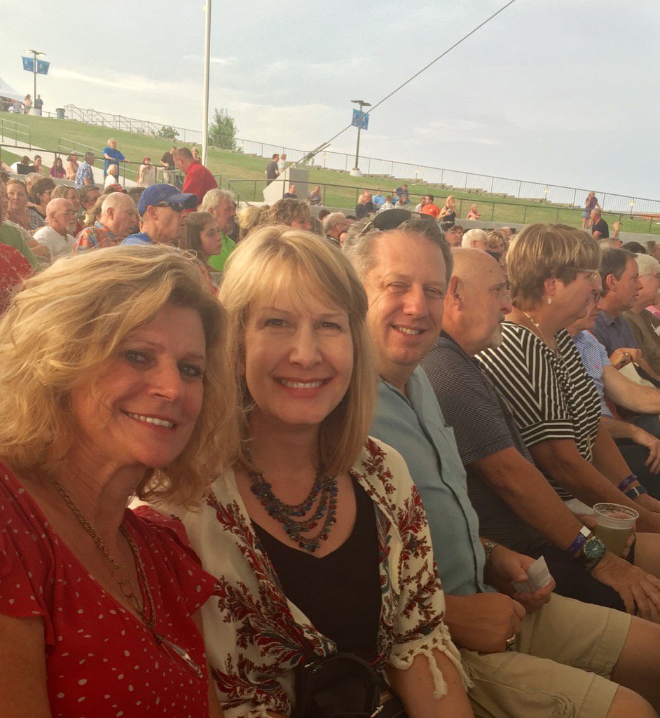 dbyram1's tweet photo. #amplivefeed https://t.co/KAhekJevww