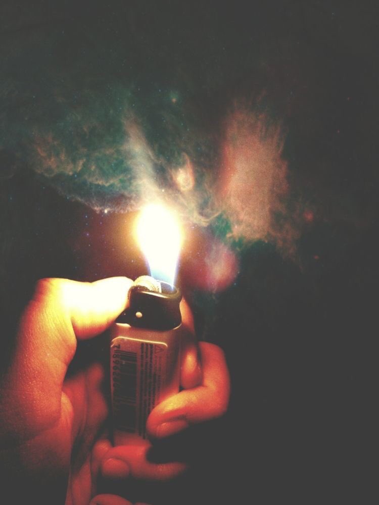 Jess36696571's tweet image. I have a blunt in one hand and your hand in the other, wondering which flame will burn out faster.