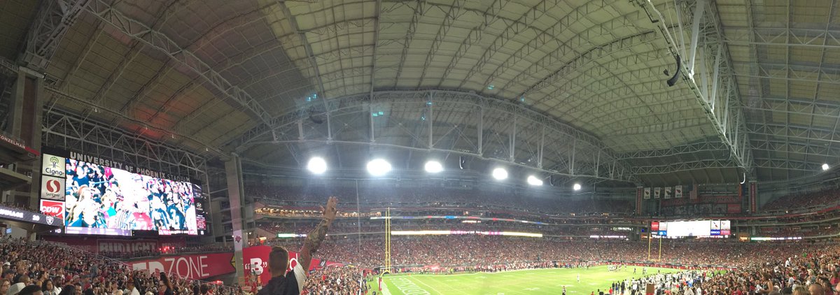 cdritchey's tweet photo. #RaiderNation #NFLPreseason #PackedHouse https://t.co/otziObInKd