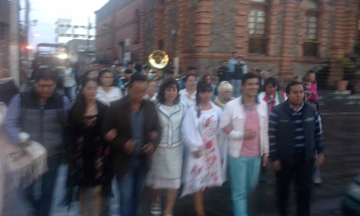 Presentación Reina y Princesas #FiestasPatrias2016 <a href="/vtezontepechgo/">Villa de Tezontepec</a> <a href="/omie_0824/">Roble</a> <a href="/difhgo/">Sistema DIF Hidalgo</a> <a href="/UDR_Tizayuca/">UDR Tizayuca</a> @SOPOTHIDALGO_