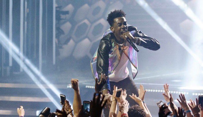 HYVEworld's tweet photo. #EclipseVegas returns Thurs. 8/25 with @LifeOfDesiigner at @DAYLIGHTVegas! #Vegas

https://t.co/SM4Whl3cbY https://t.co/loVsIFFKZv