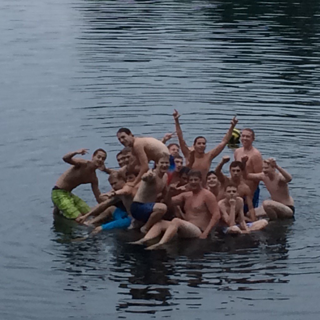 DennisMoles's tweet image. JHS H2O weekend!!!