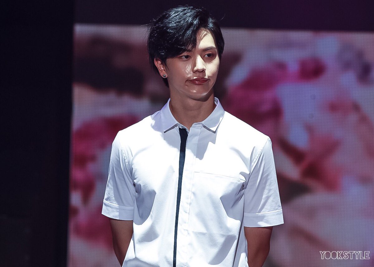 160807 대만콘서트 #육성재 #비투비 <a href="/BTOB_6SJ/">육성재</a>