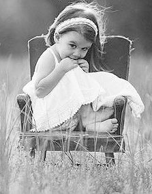 حباً في الله ؟ 
كونوا رفقاء صالحين ولا 
تعمروا الحزن في قلب أحد
#قروب_المقابيل_للدعم