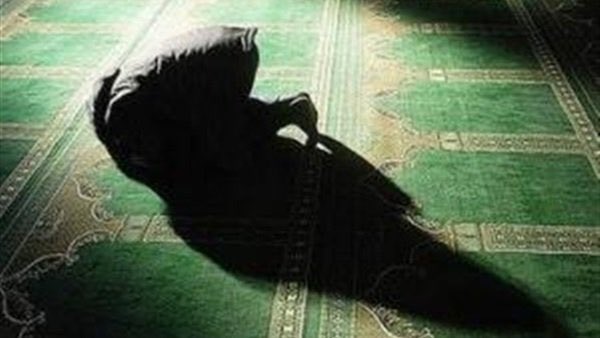 بعيدًا عن فلسفات علم النفس
ونصائح الأطباء وخرافات الموسيقى الهادئة
لا أحد سيتذوّق طعم السعادة وهو لا يصلي.