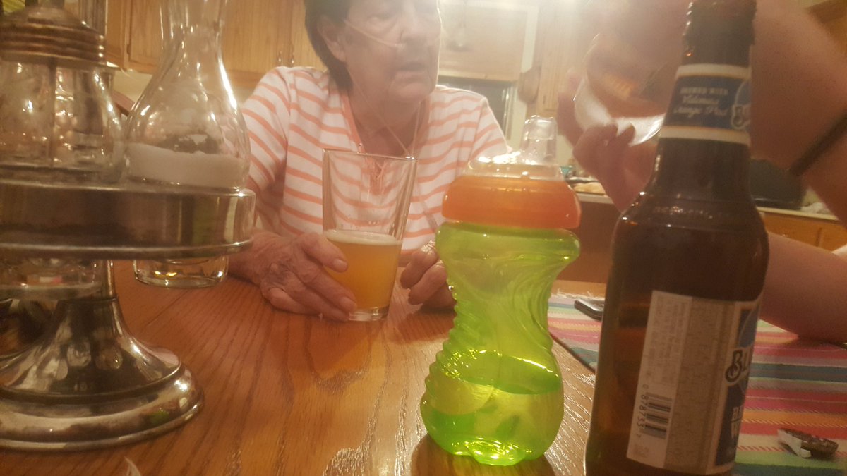 thegreatalew's tweet photo. Still got my grandma drinking at midnight. #StraightBoss https://t.co/UTzK6kmW2A
