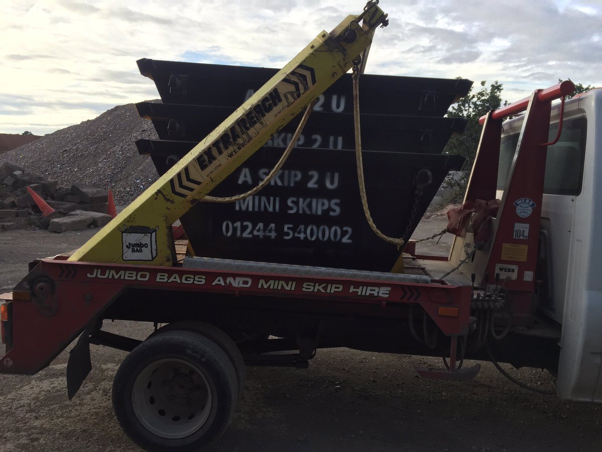 3 X MINI SKIPS flying out this morning with fresh paint! <a href="/ASkip2U/">A Skip 2 U</a> #number1 #miniandmidiskips