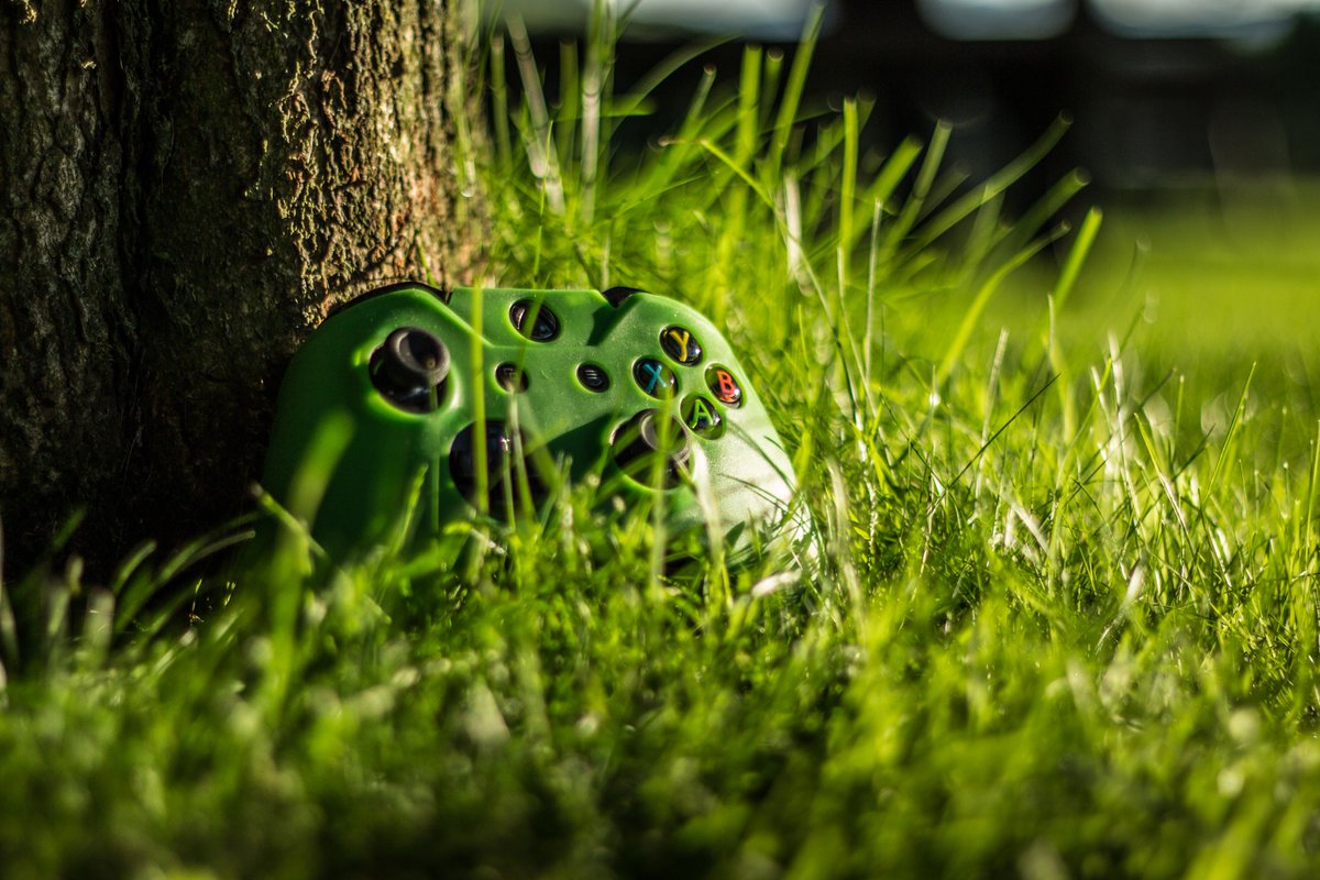 FatalGrips's tweet photo. You need the right gear to play like the pros.

https://t.co/ag4uANqDs2 https://t.co/9xTCyxRCI4