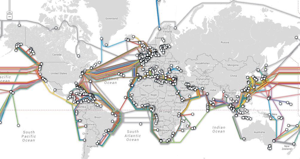 #Beware ülkeler ve sunucular arasındaki denizaşrı fiber optik kabloları izleme #surveillance theatlantic.com/international/…