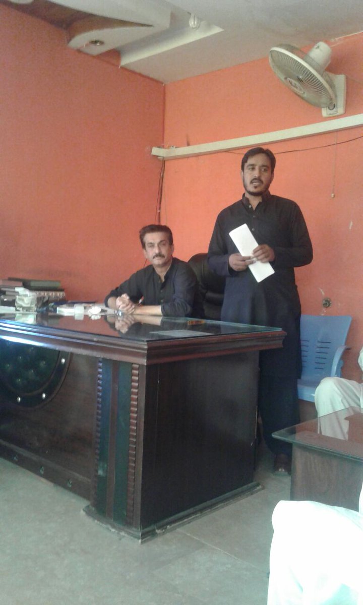sfshahtirmizi's tweet photo. PTI Islamabad meetings regarding jalsa security and welcome #Azadicontainer at #ZeroPoint at 7p.m.
#WeDemandEhtisab https://t.co/TN1M6ei2c1