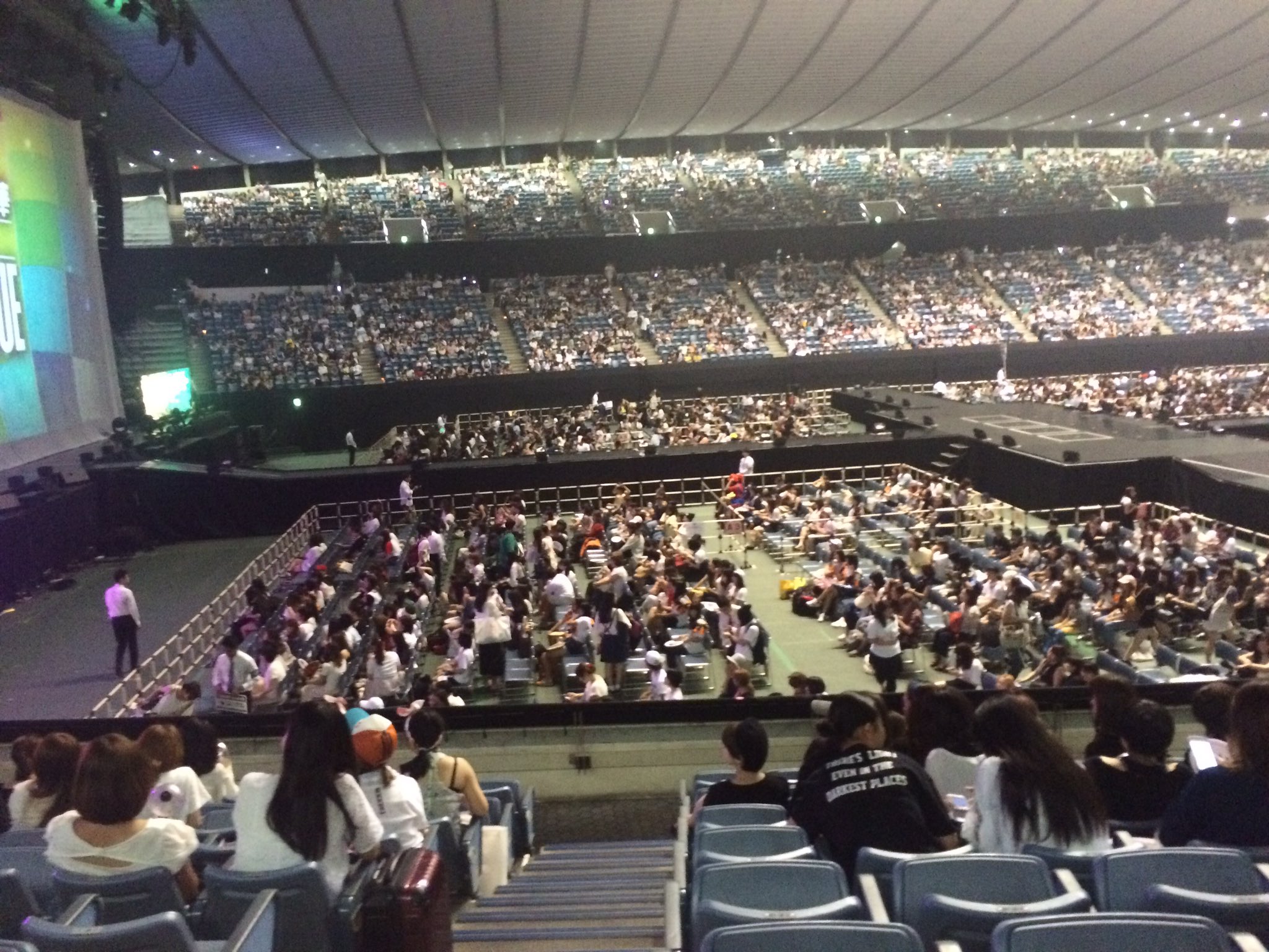 【画像】台北アリーナの座席からの見え方を紹介！座席表とキャパについても
