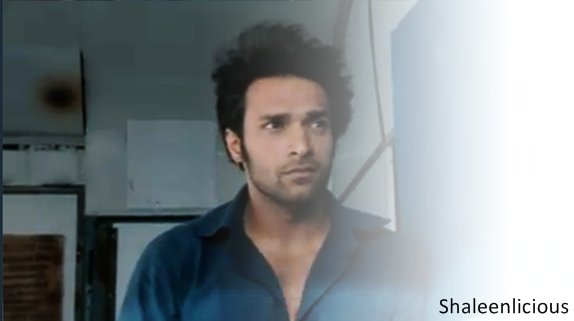 Shaleenlicious's tweet image. His soft fluffy hair... 😍😍😍😍 i wanna play with them.. #RandomEdit Appreciation tweet for @ShaleenMalhotra hair😘😘😘