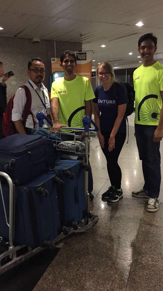 ASBedu_official's tweet photo. We can't believe this day is finally here!! Our #asb #students are arriving as we speak!! Thank u everyone! #asbmit https://t.co/17K321lisU