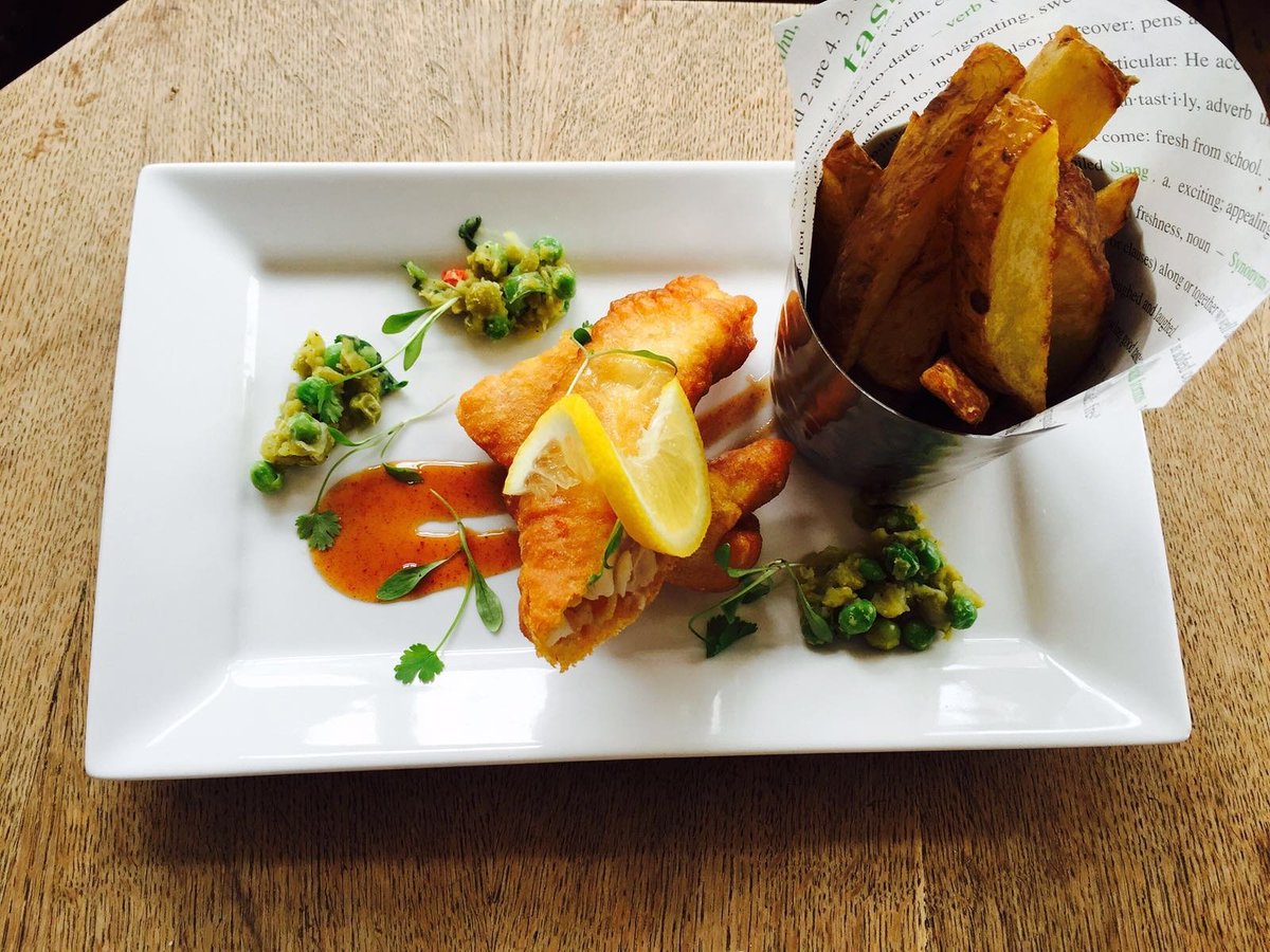 JerichosKitchen's tweet photo. Sat special roasted veg lasagne or proper homemade fish &amp; chips https://t.co/x7kCm35WPj https://t.co/ph0izHLntF