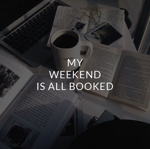 ExclusivelyCom's tweet image. Set your reading mode on! Who else is ready to spend this #weekend with #books, like us? Raise your hands.