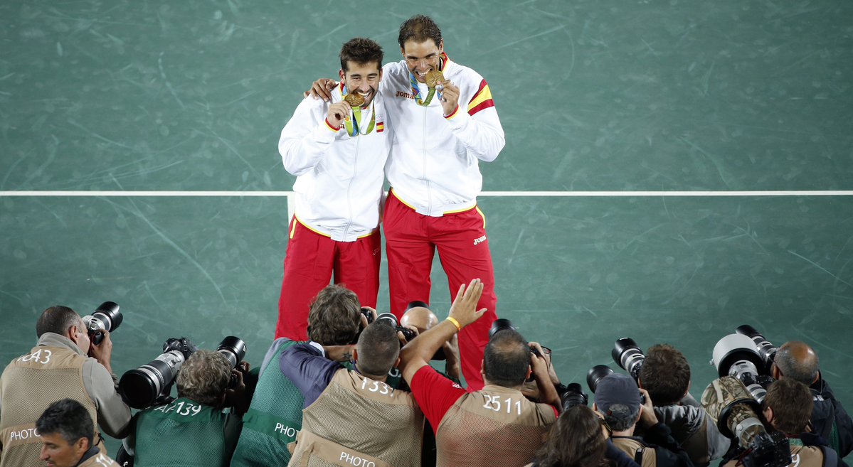 RFETenis's tweet photo. Rafael Nadal y Marc López han escrito en #Rio2016 una nueva página en el Libro de #Oro del #tenis español https://t.co/auaWbK0GXY