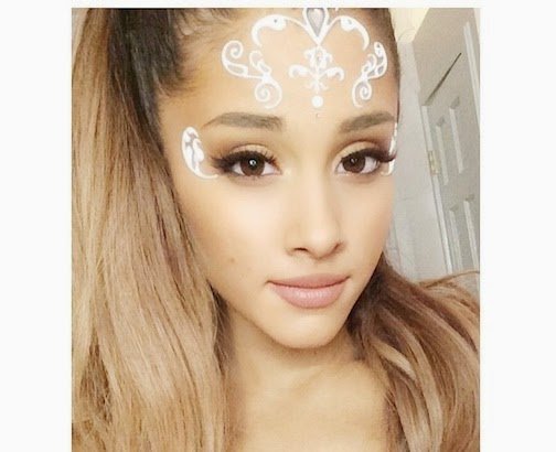 AriGrandemymum's tweet photo. 2years ago,the'Break Free' video was released.It now has almost 700M views onVEVO #2YearsOfBreakFree @ArianaGrande ๐ https://t.co/hkAdTGXaYO