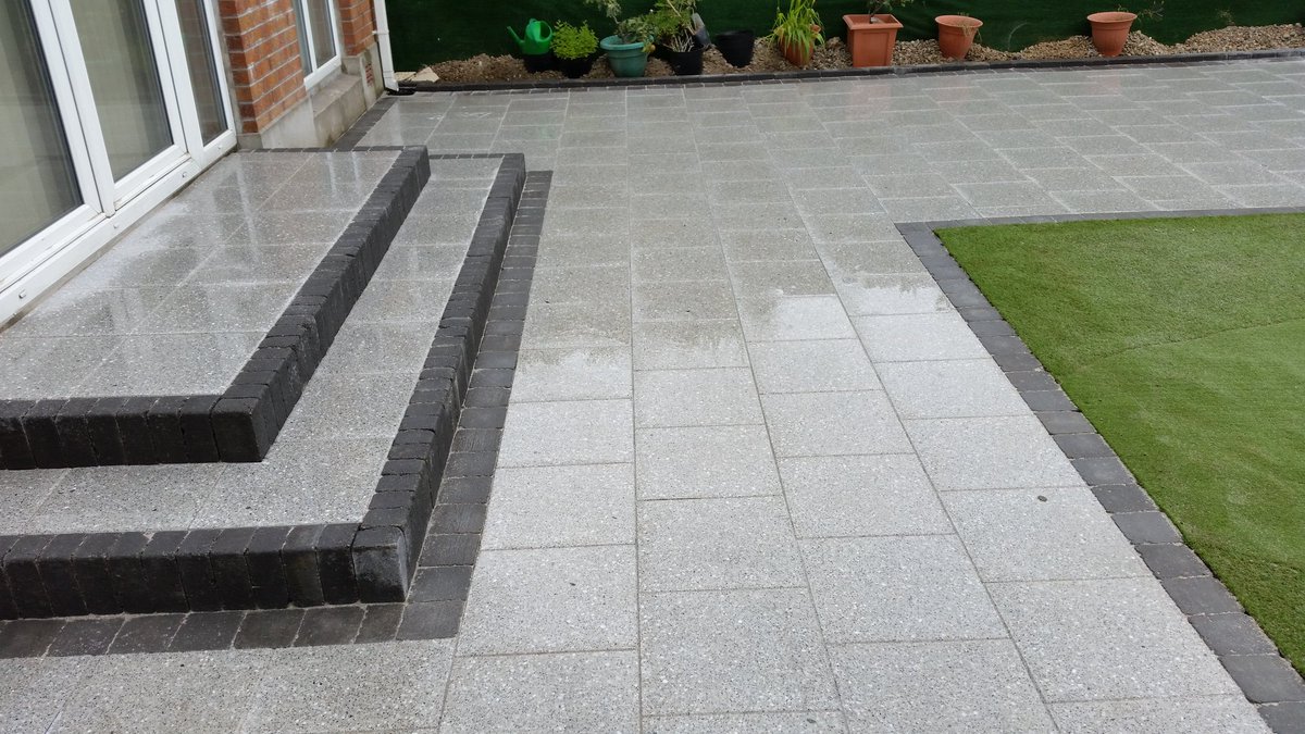 belfastpaving's tweet photo. Acheson Glover Rimini Ground Flag steps and patio  with a charcoal border #paving #achesonglover https://t.co/9X4C9497Qh