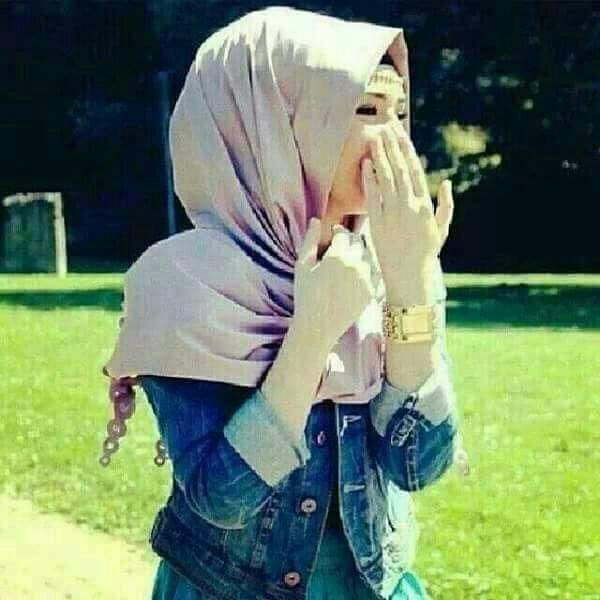 hanyn1212's tweet photo. - حين ينبِضُ القلب لإحدهم مُنذ الوهلةِ الأولى ، إعلم يقينًا أنهُ لن يكون مُجردٓ نبضٍ عابر ."❤️

#حنوو https://t.co/80VIBHMeeY