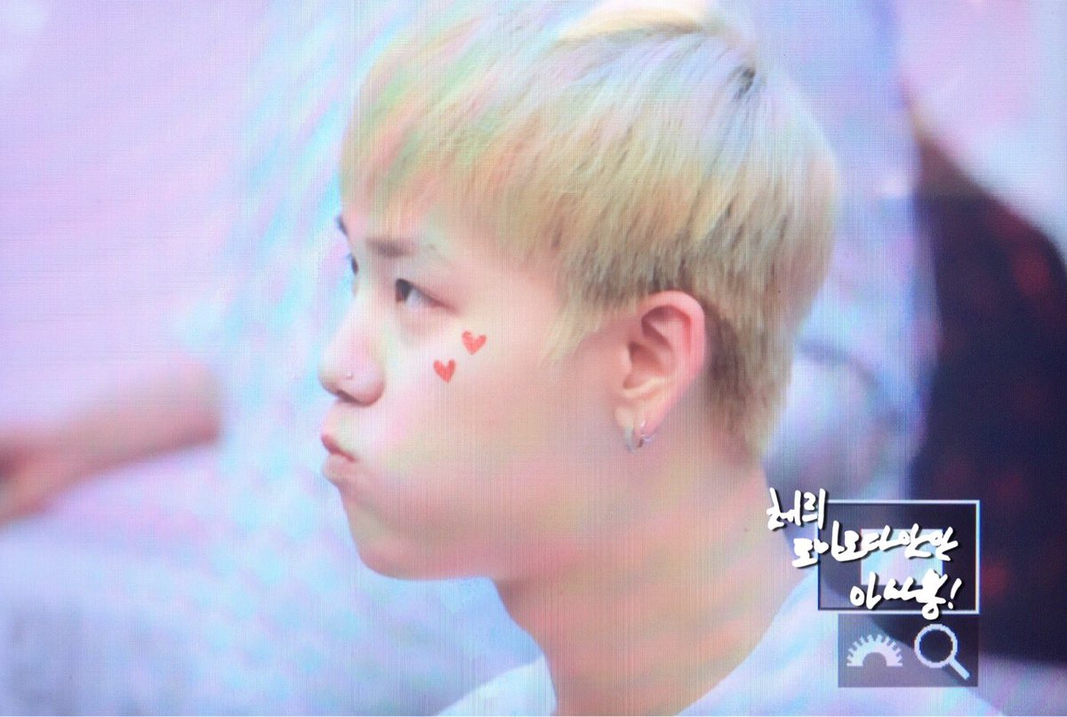 Cherry_Tomatoz's tweet photo. 160813 분당 팬싸 #젤로 @ZELO96 🍅🍅🍅 https://t.co/ySNzCyzuyb