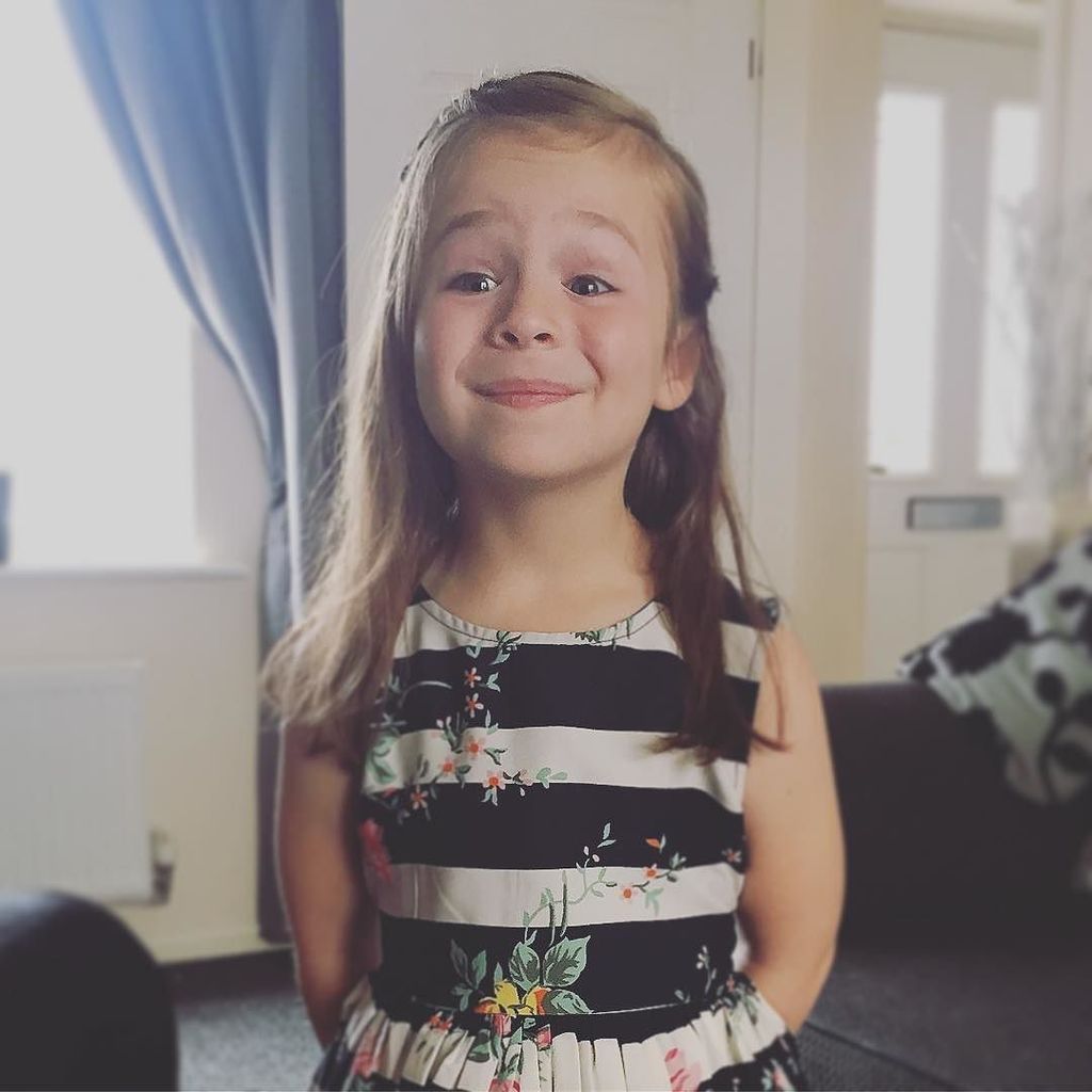 sm1thy23's tweet photo. #Avery all dressed up for her day out #growingup #toofast #lifeinfastforward #beaut https://t.co/cb4JCejuFW https://t.co/wRXpISpzcL