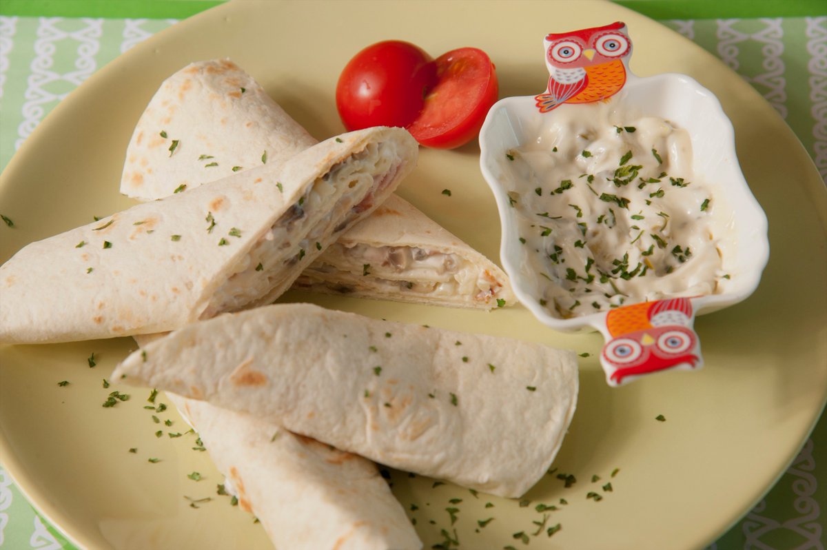 EmaHotel's tweet photo. Iznenadite sebe i preduhitrite dan na najbolji način.
Očekujemo Vas!
#morning #breakfast #tasty #hotelemakragujevac https://t.co/qGznPZbPFv