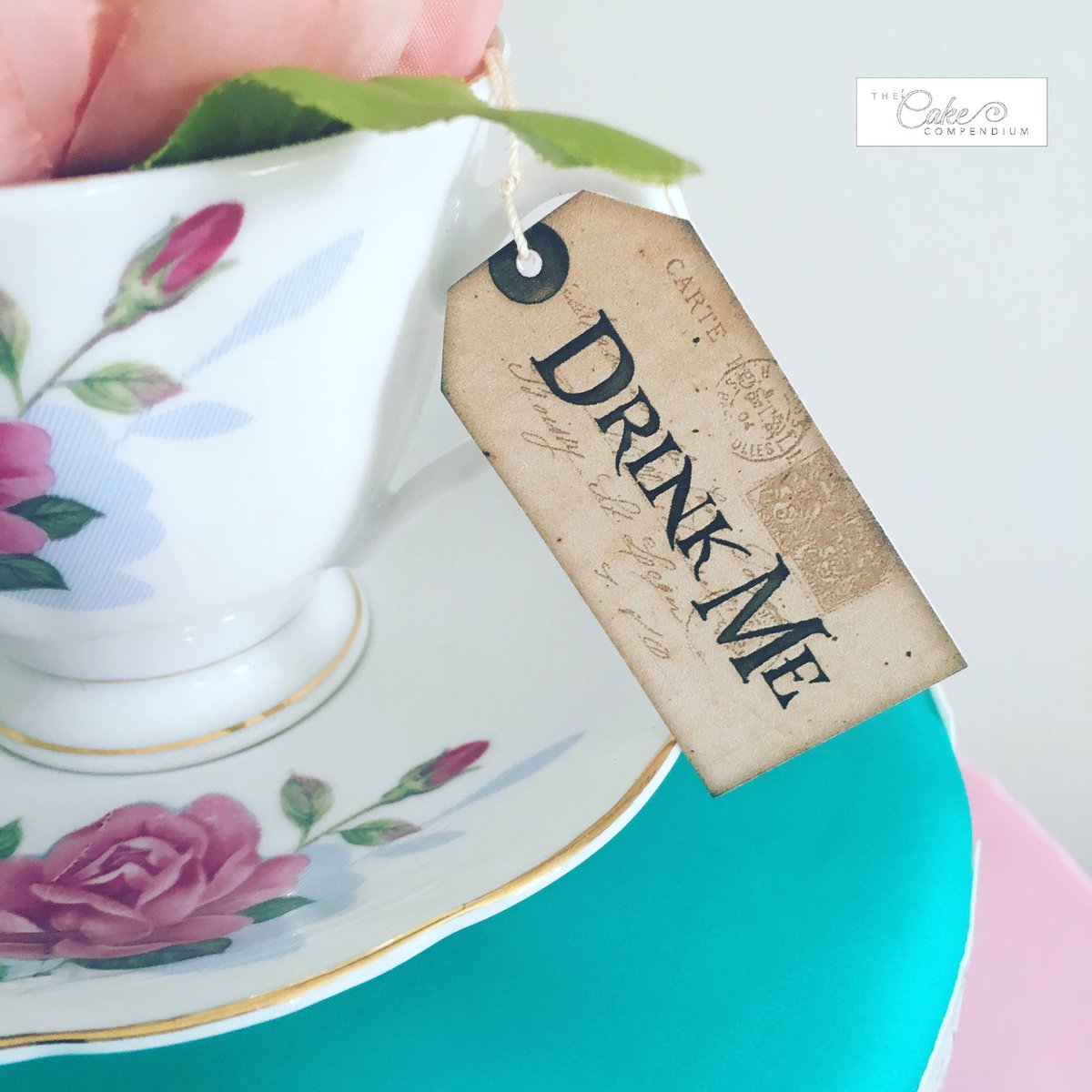 #sneakpeek #AliceInWonderland #cake