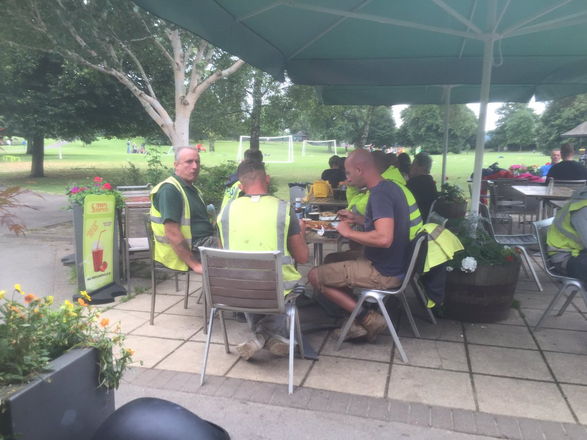 AliceParkBath's tweet photo. Full breakfast at Alice... And Oxjam later! Bbq, bands and circus skills! https://t.co/n1kQ3cpriu