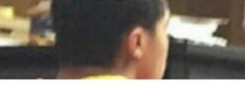 santothaplugg1's tweet photo. 👀👀haircut!🔌😛 https://t.co/VLLnSM8FRc