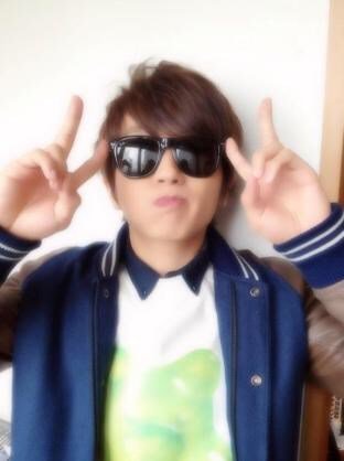 chiatakazro's tweet photo. どっち派??

❁にっしー❁

☆ふつうの姿が好きな人#いいね
☆サングラス姿が好きな人#RT
☆どっちも好きな人！#いいね&amp;RT https://t.co/iqywv58plp