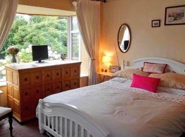 #ForSale  £207,000 for this 4 bed dormer #bungalow in #StAnnes. Click for details ~~~ goo.gl/WmXCvP