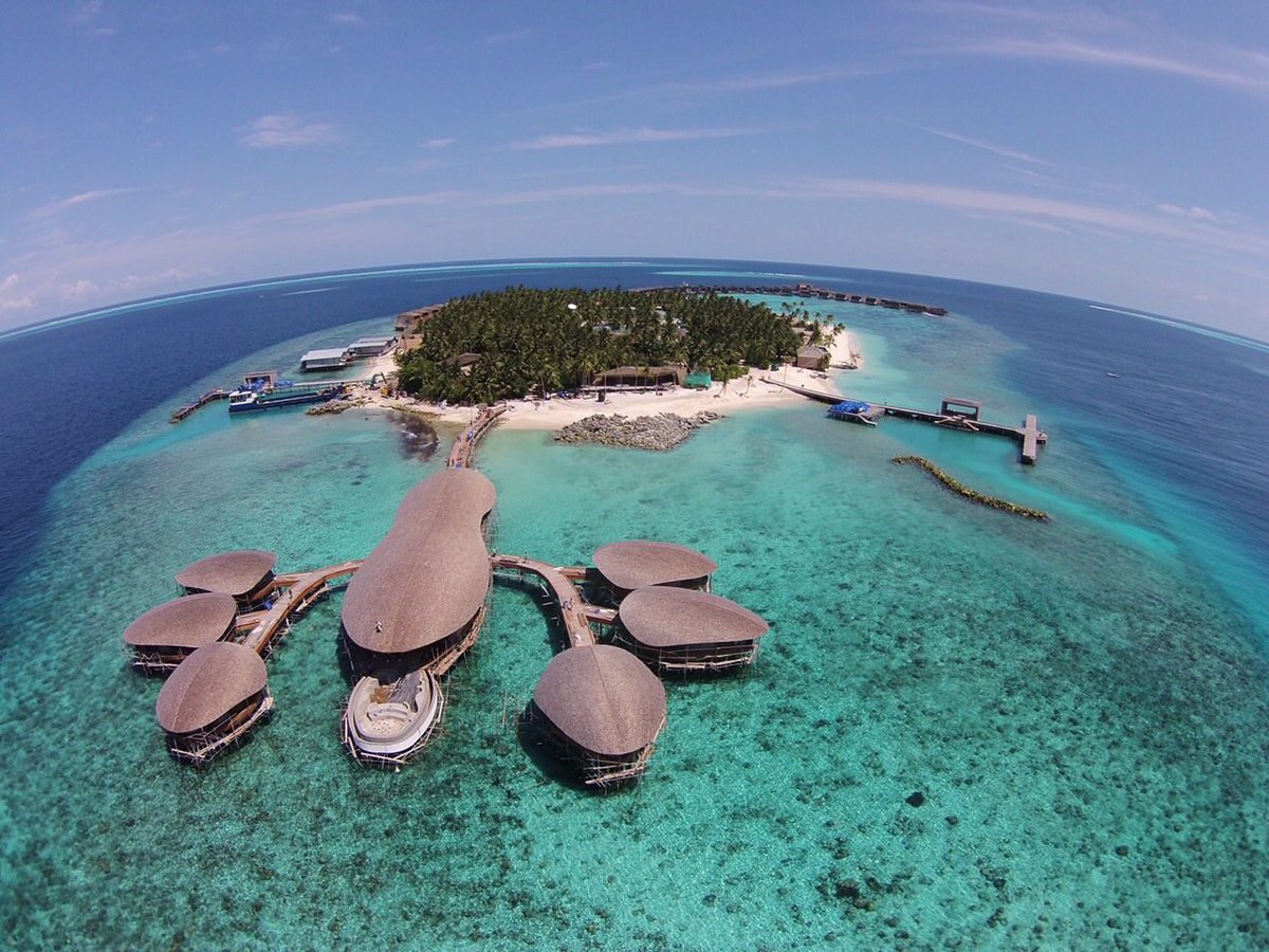 St. Regis Maldives Vommuli Resort 
#Maldives #StRegis
