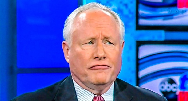 FluffyDogAttack's tweet photo. The Face of NeverTrump being NeverRight
Coincidence that he's NeverHappy?
#AlwaysButtHurt #NeverPundit #NeverKristol https://t.co/uOFlLQYizg