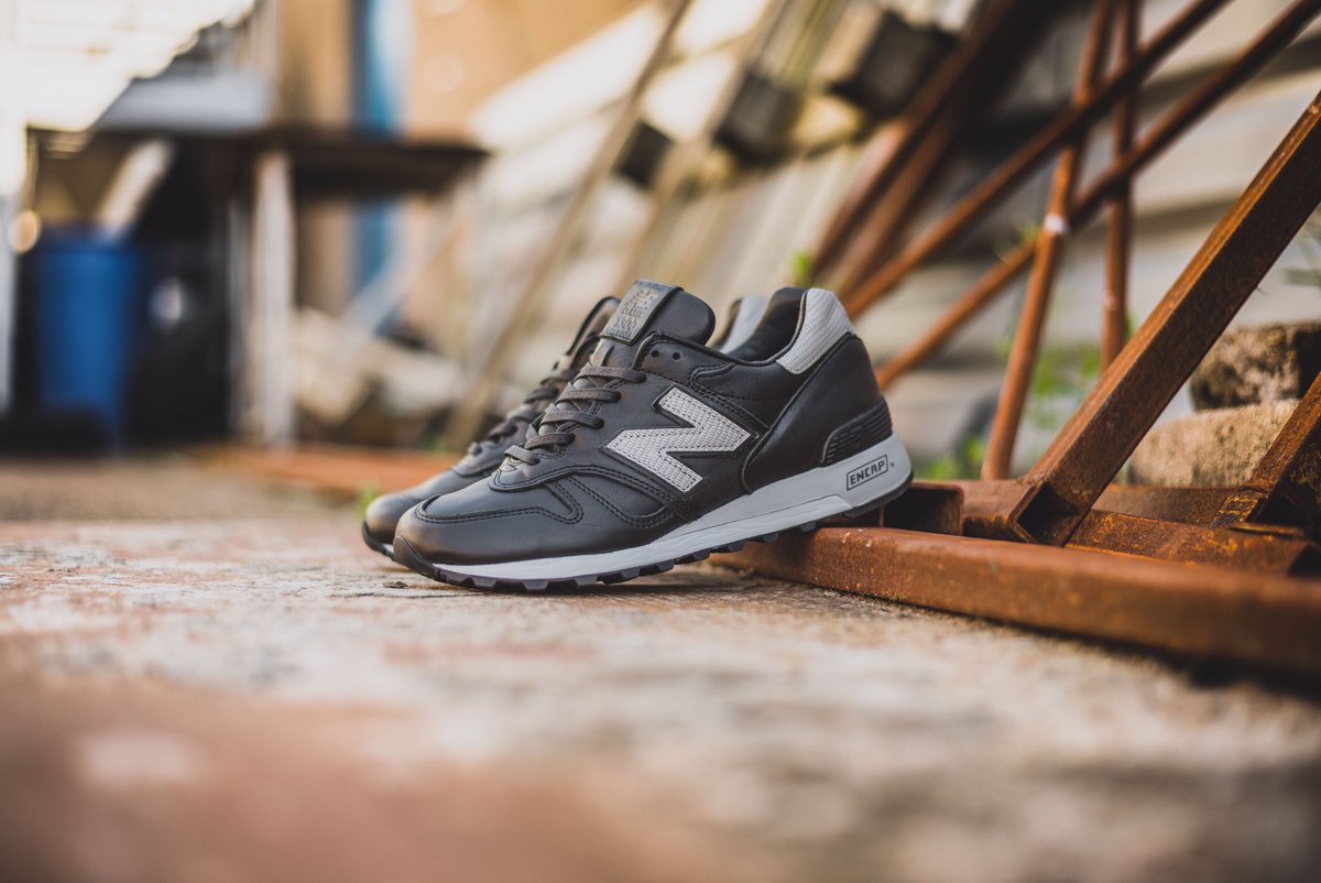 new balance m1300bok