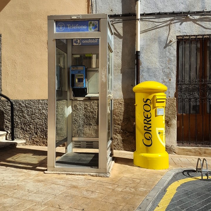 LarrySion's tweet photo. Nos hemos venido unos días de vacaciones a 1986. https://t.co/RYa45cuWFt