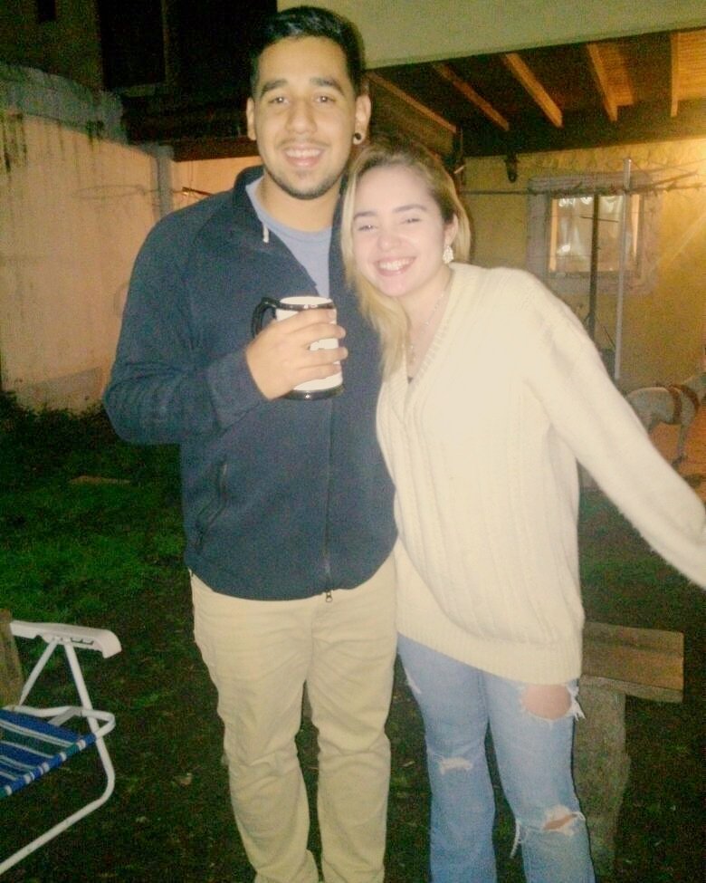 RocioBMoyano's tweet photo. Somos dos loquillos amigo @GonzaChoco  💕 https://t.co/9NNKSPOvxq