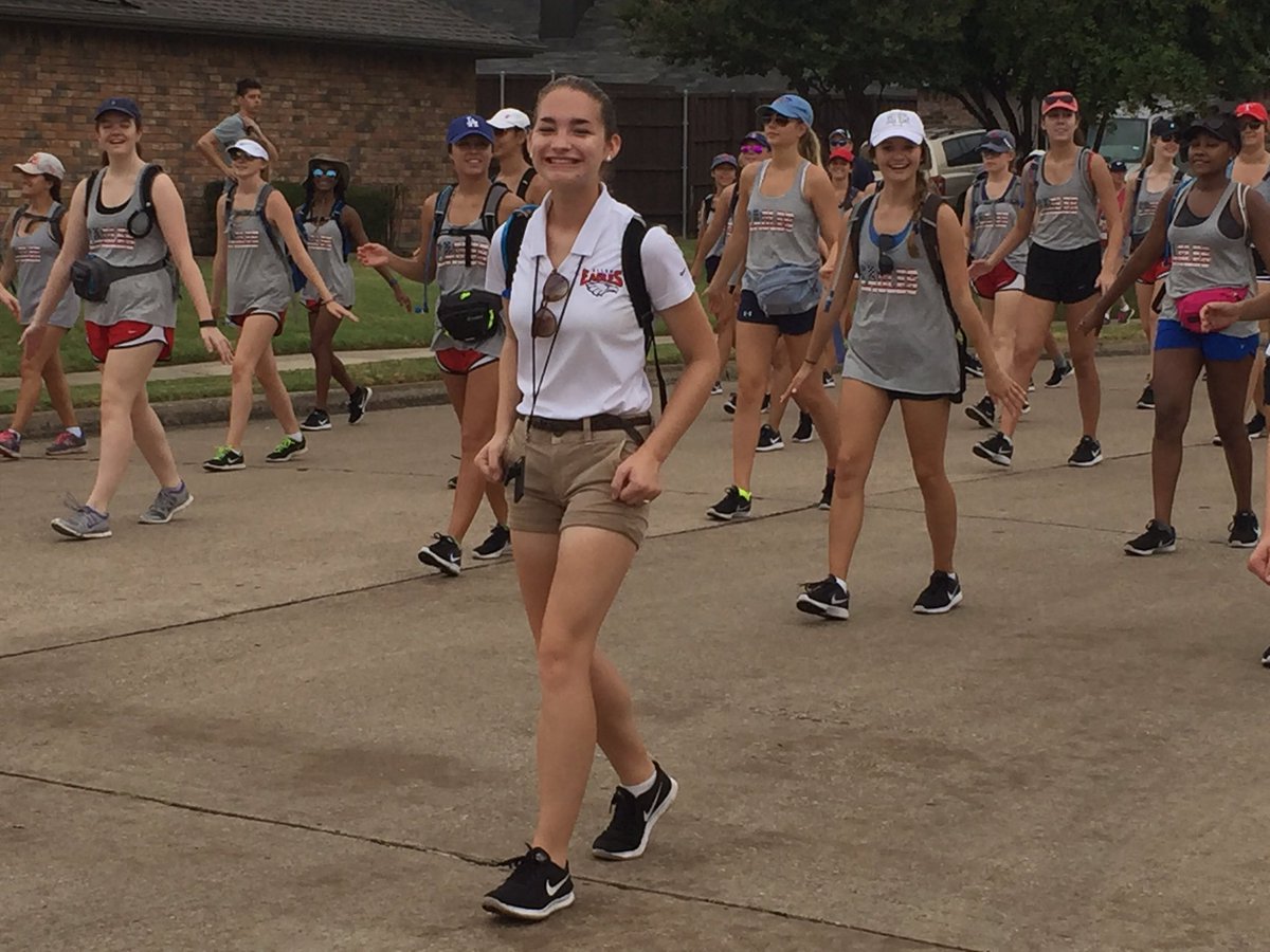 Kimmy23w's tweet photo. Allen Eagle Marchathon @AllenEscadrille @jlw_06 https://t.co/ECM5izSGI3
