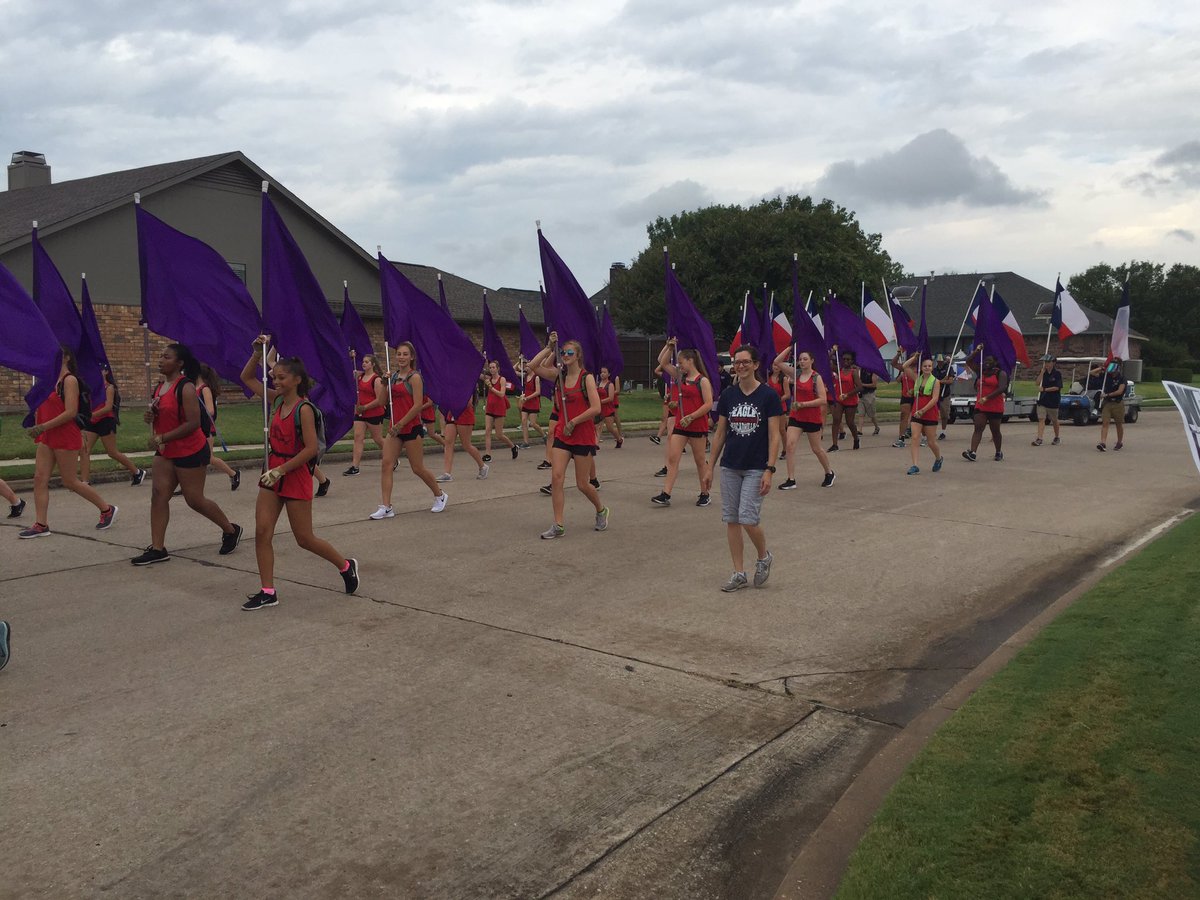 Kimmy23w's tweet photo. Allen Eagle Marchathon @AllenEscadrille @jlw_06 https://t.co/ECM5izSGI3