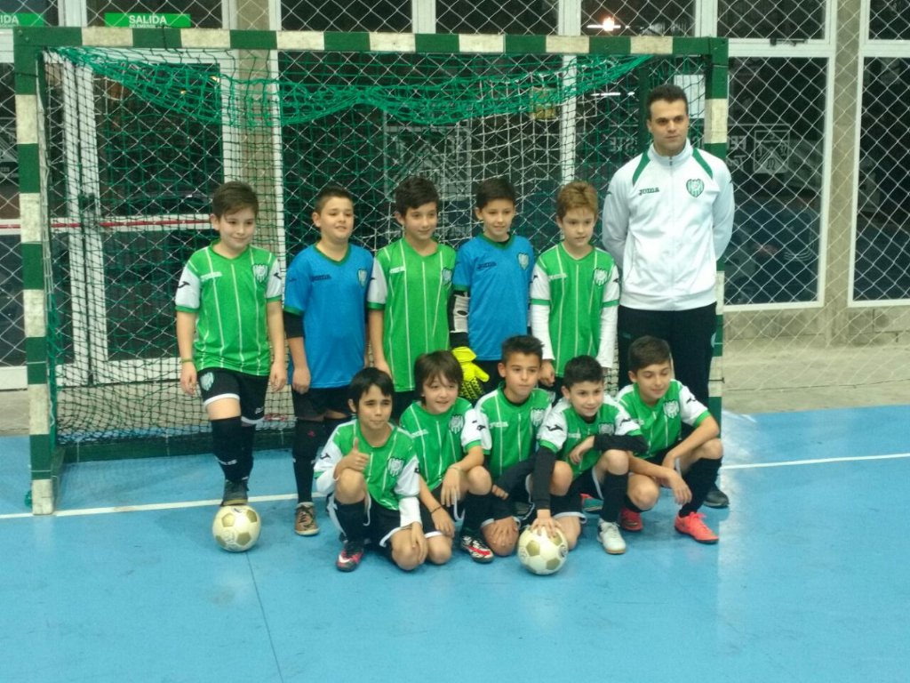 PinochoFutsalOf's tweet photo. La categoría 2006, dirigida  por Santi Elias, participó ayer en el  Evento Solidario Organizado por BAFI. https://t.co/plNIWxvNH0