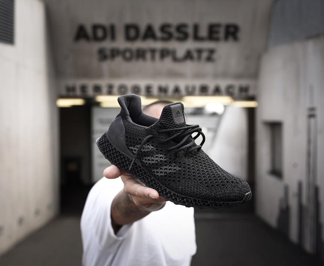 TRNDSTUK's tweet photo. #TRENDINSPO: @adidasoriginals 3D Printed Ultra Boost. // Tweet us your thoughts https://t.co/s17WfJJBR8